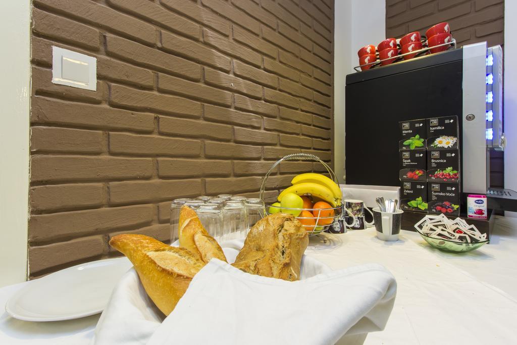 Parkcity Rooms シベニク エクステリア 写真