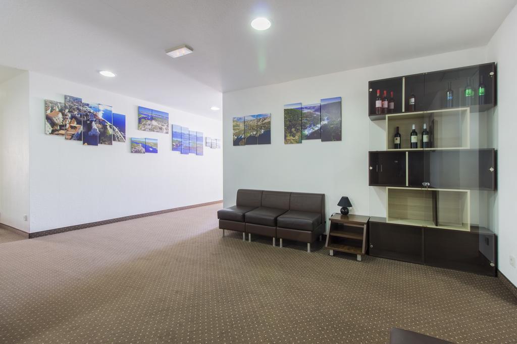 Parkcity Rooms シベニク エクステリア 写真
